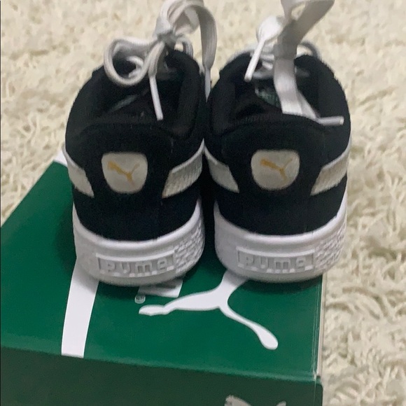 Oreo Styled Pumas - Picture 4 of 7